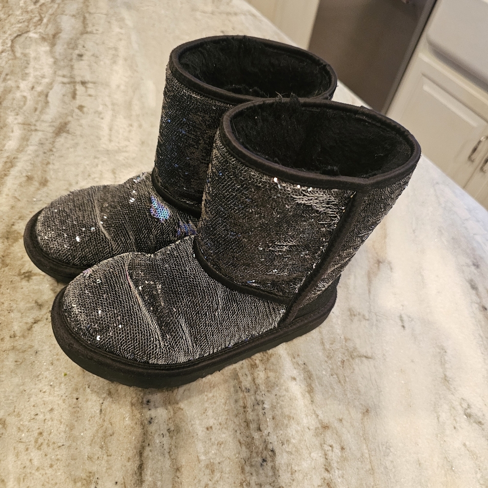 Ugg Boots Size 2 Black and Silver Flip Sequin